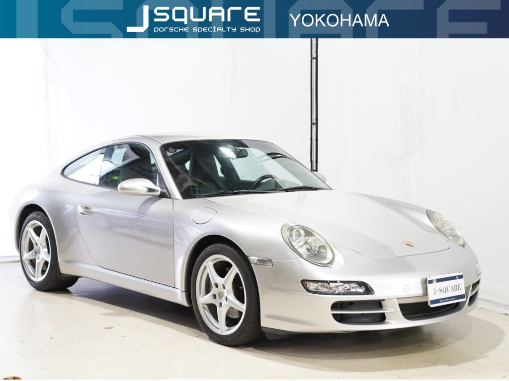 ポルシェ 911カレラ ティプトロニックS シルバーメタリック