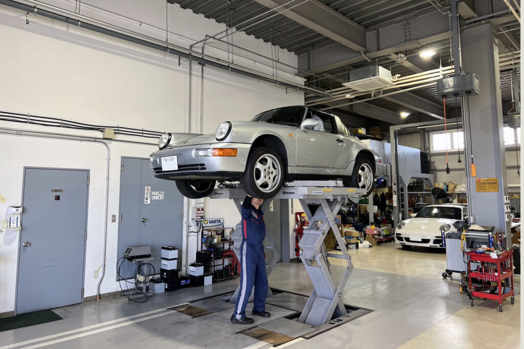 国内在庫なしの964のブレーキマスター｜オーナー様が海外から輸入で車検クリア！　