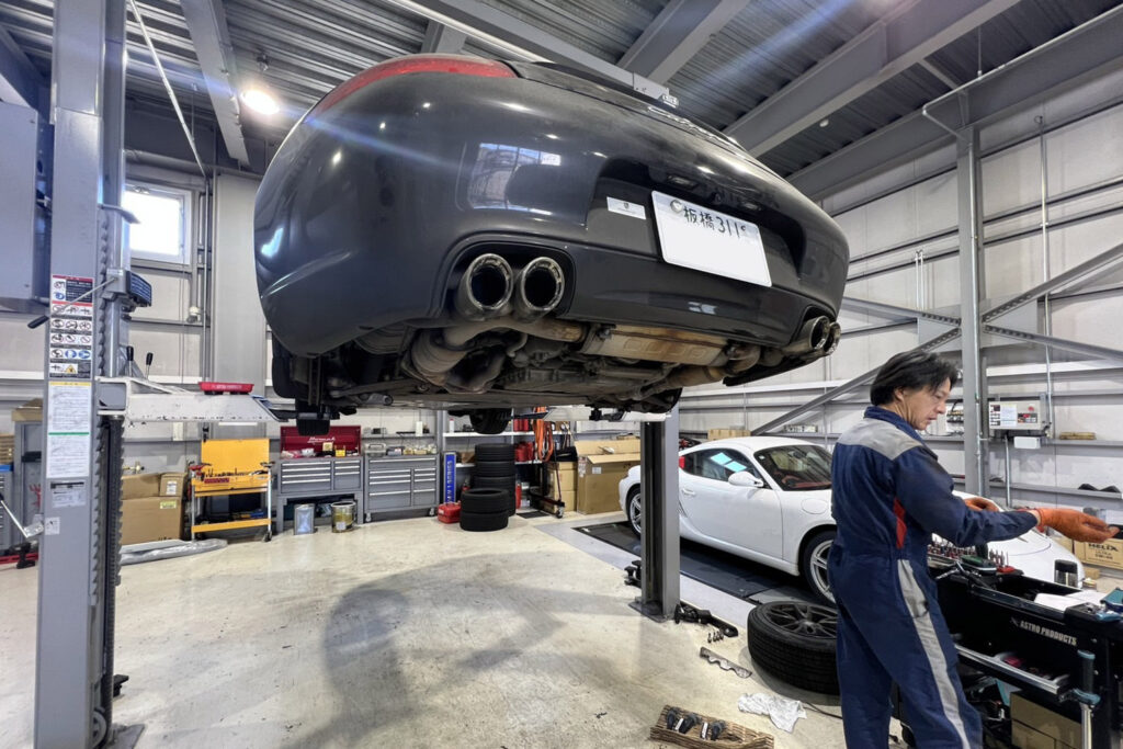 ポルシェ997後期｜エンジンチェックランプ点灯・プルプルと不整脈のように振動