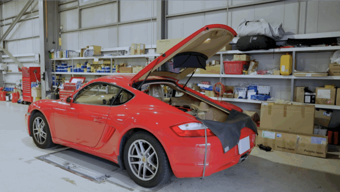 異音発生でご入庫の987ケイマン・原因究明と修理作業動画を公開しました。