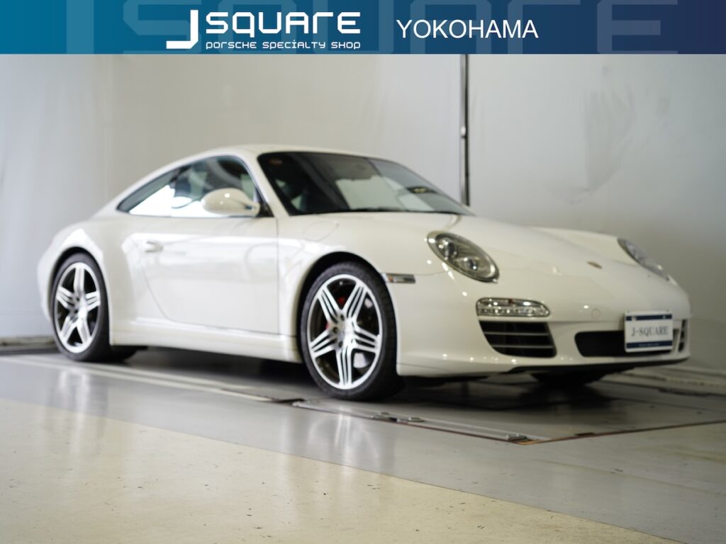 ポルシェ 911 カレラ4S PDK 4WD スポーツクロノPKG ターボホイール キャララホワイト